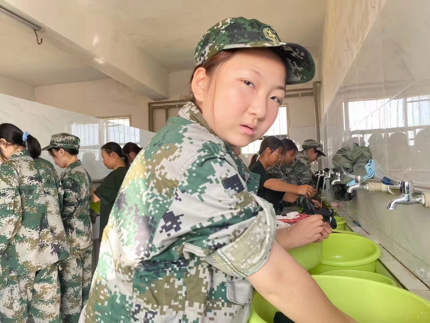 青少年特訓學校：如何判斷孩子是否自卑？