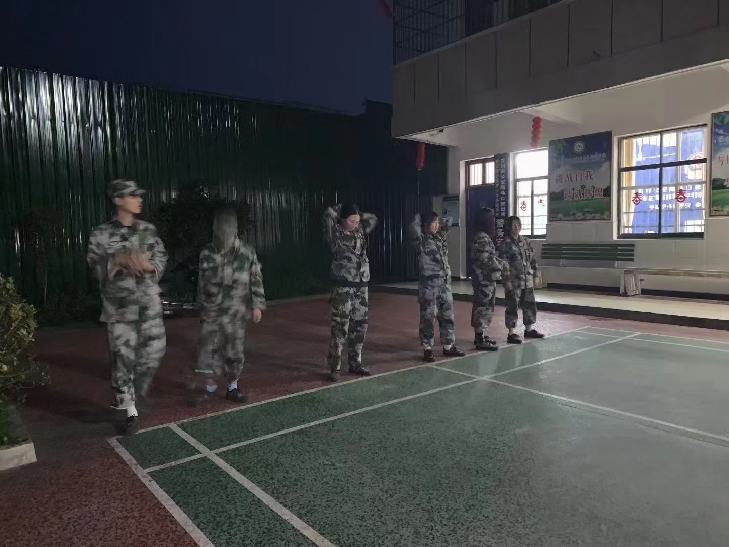 初三學(xué)生備戰(zhàn)中考，文體結(jié)合勤練習(xí)(圖2)