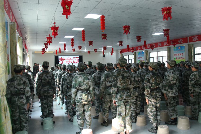 家庭教育中，父母有這些問(wèn)題需要注意(圖3)