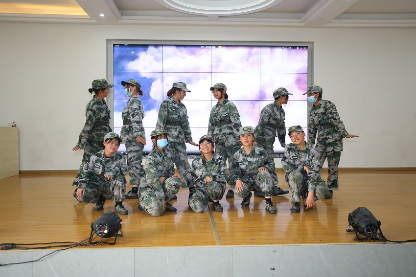  旋轉跳躍，舞動生命活力(圖1)