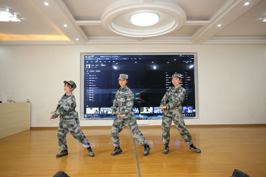  旋轉跳躍，舞動生命活力(圖2)
