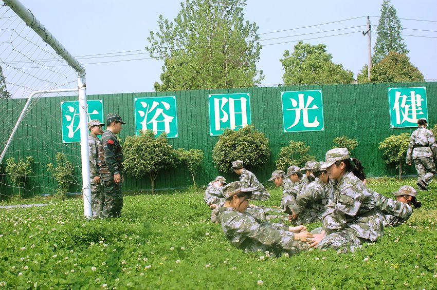 封閉式教育可行嗎？特訓(xùn)學(xué)校這樣說(圖2)