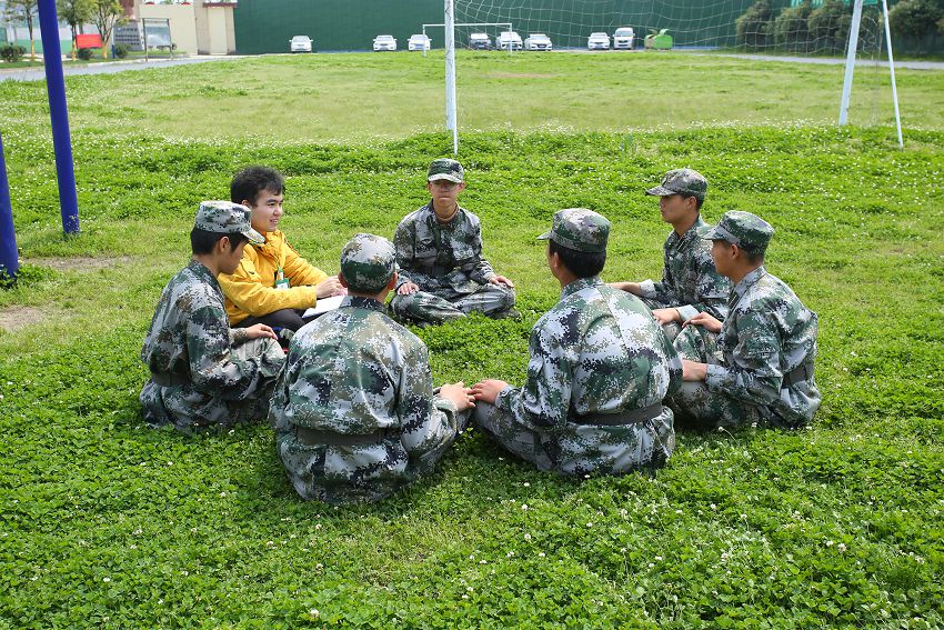 小孩子不想上學(xué)的話 家長(zhǎng)該出絕招了