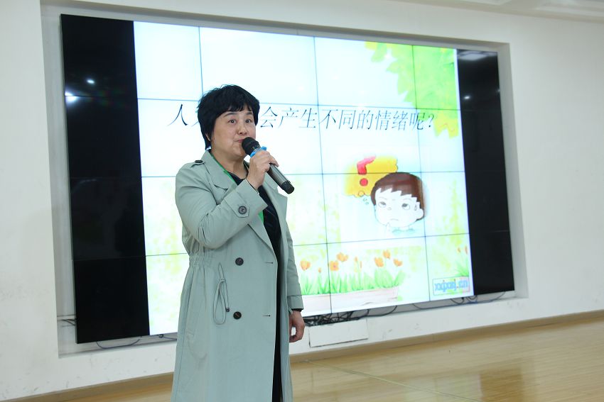 小孩老是不去上學，應該如何教育有效果？