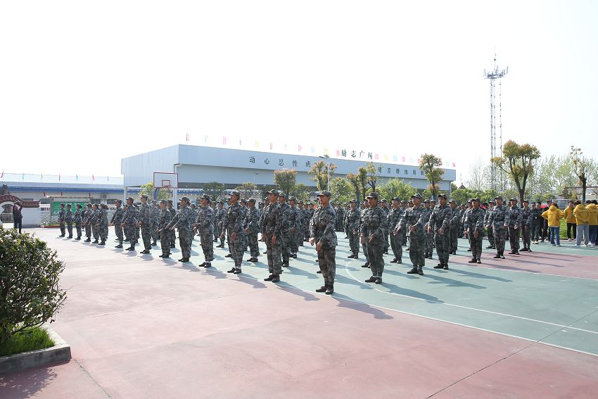 孩子厭學不上學咋辦，看看孩子為什么厭學(圖2)