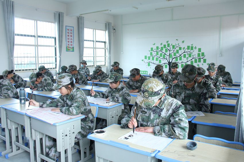 孩子讀書不好 糟心的還是家長(圖1)