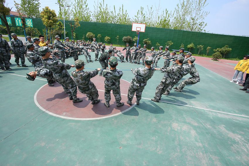 女兒不愿意上學 家長要重視心理問題(圖1)