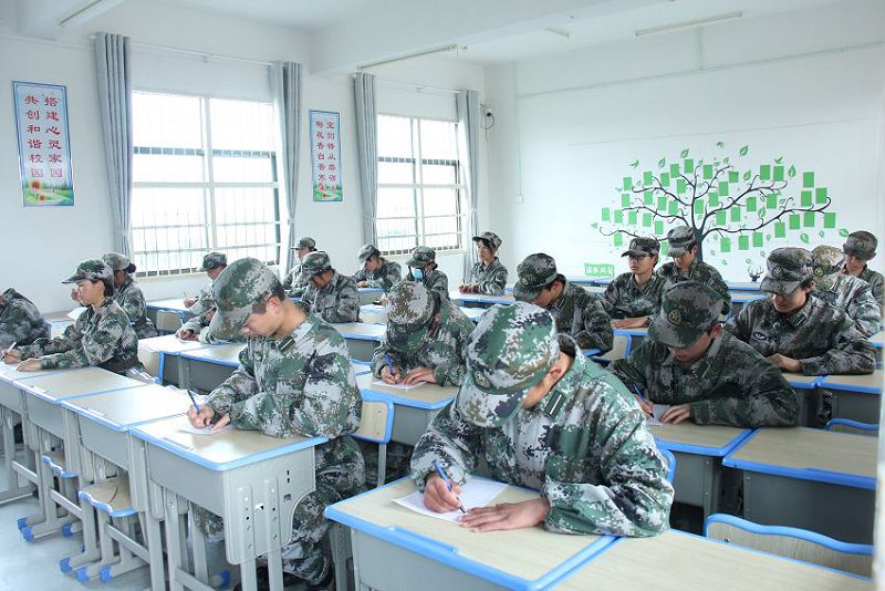如何對(duì)孩子做正確的心理輔導(dǎo)？