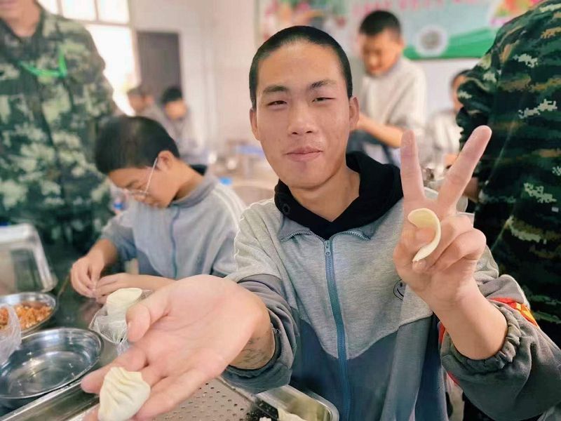 人間是一個(gè)溫暖的地方，需要我們用愛去化解(圖3)